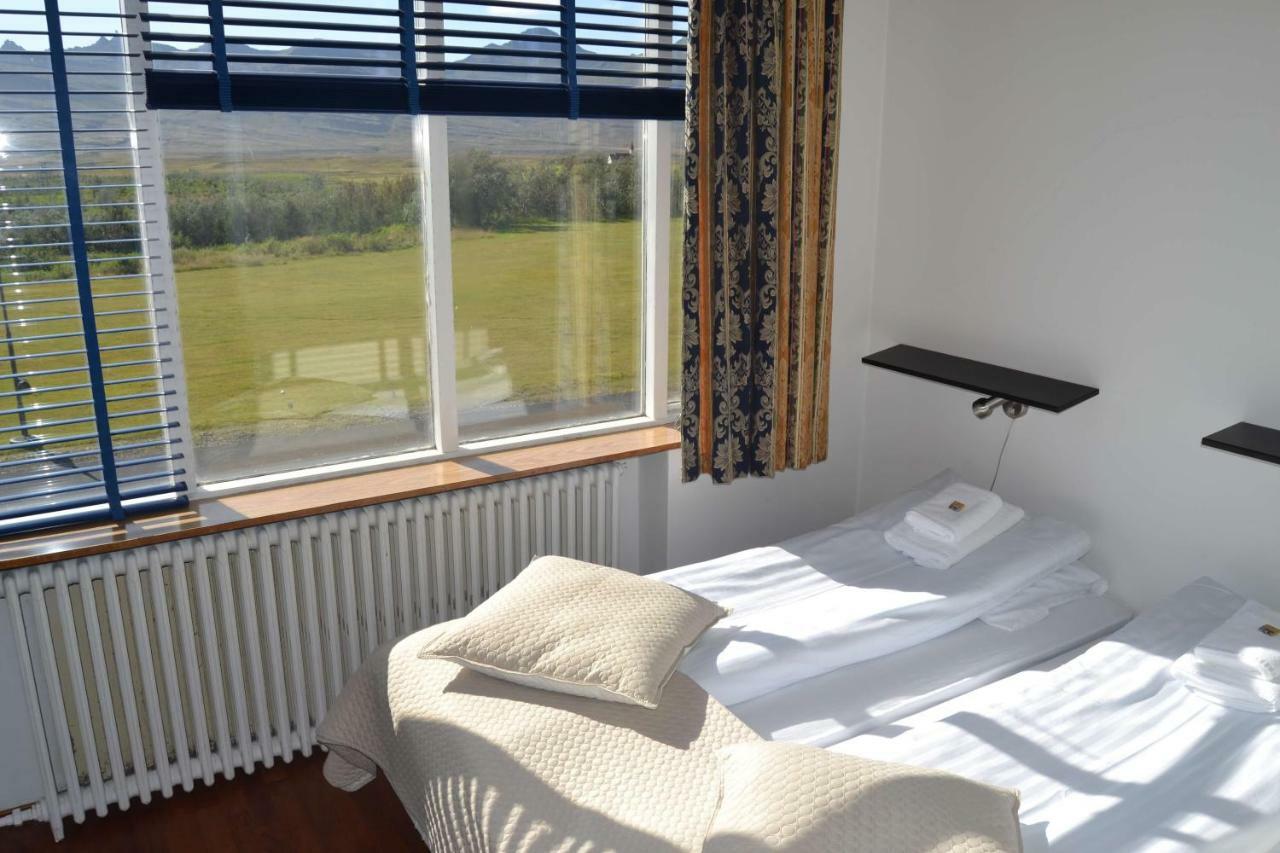 Hotel Stadarborg Breiddalsvik Bagian luar foto